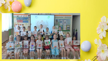 Дети из группы "Винни - Пух" нарисовали открытки к празднику Дети из группы "Винни - Пух" нарисовали открытки к празднику.