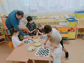 Шахматный турнир Шахматный турнир.